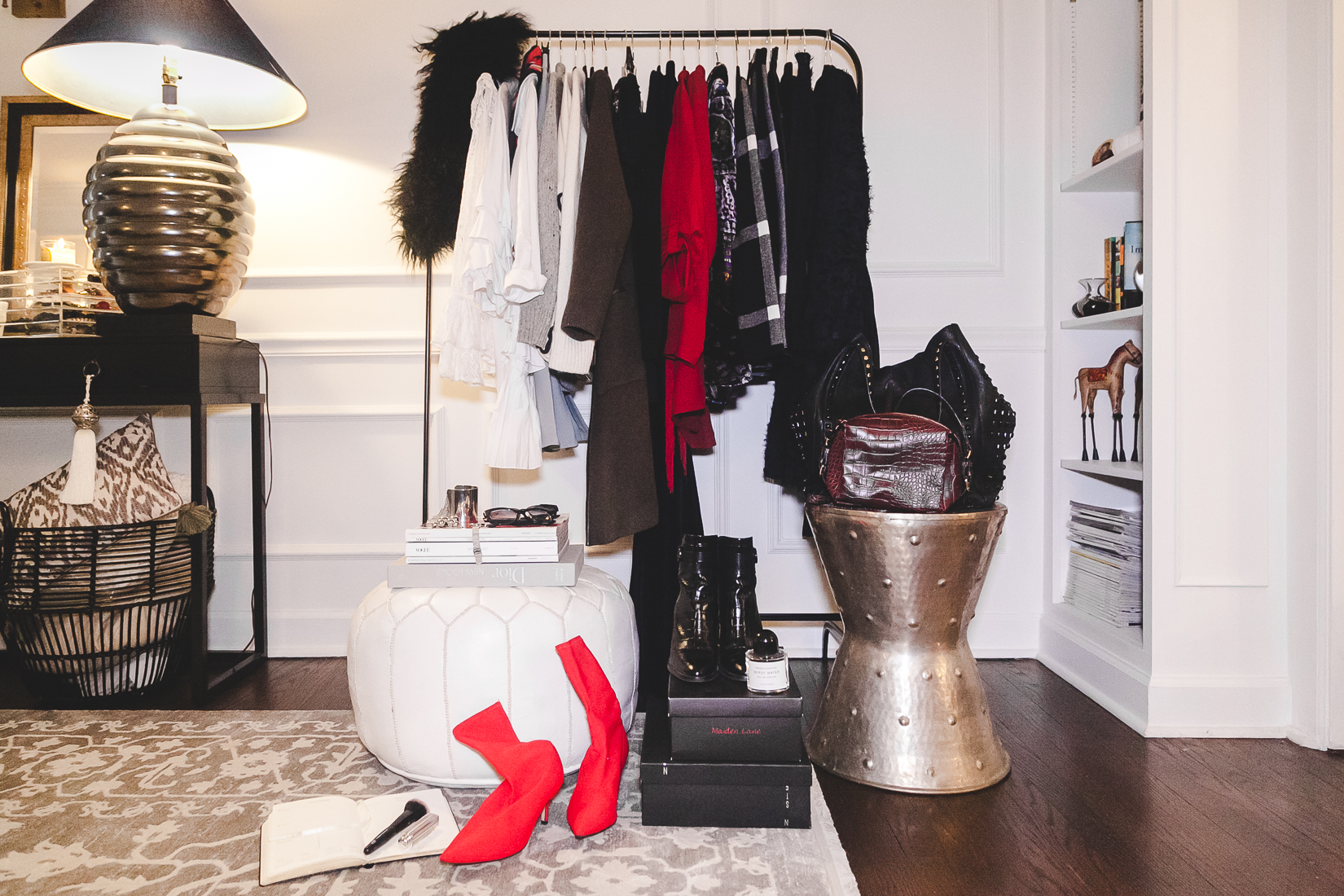 NoMad Luxuries and Yana Frigelis shares what to pack for Paris in the Fall 