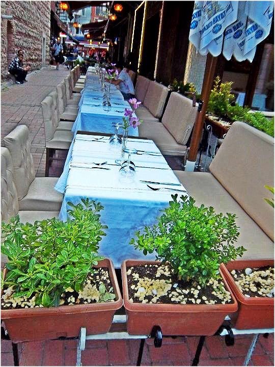 Nomad Luxuries photo captured of outdoor restaurant in Istanbul.