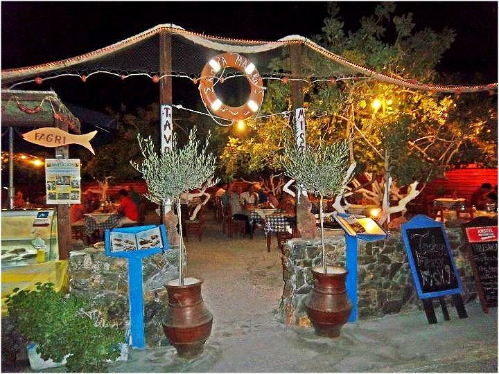 Nomad Luxuries image of misteral seafood restaurant in Santorini. 