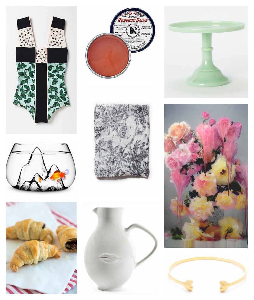 A Valentine's day gift guide that ranges from food to jewelry and everything in between. 